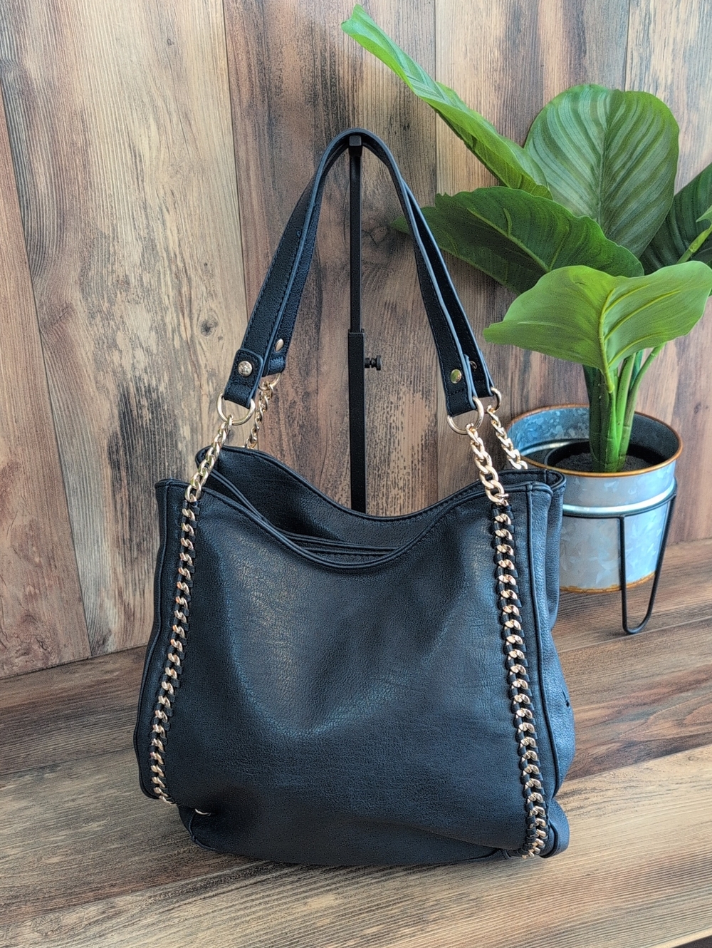 Miztique Hobo Vegan Navy Leather Gold Chain Tote Shoulder Bag    818A